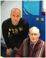 Local football hero Walter Edwards with Mansfield player David Mirfin